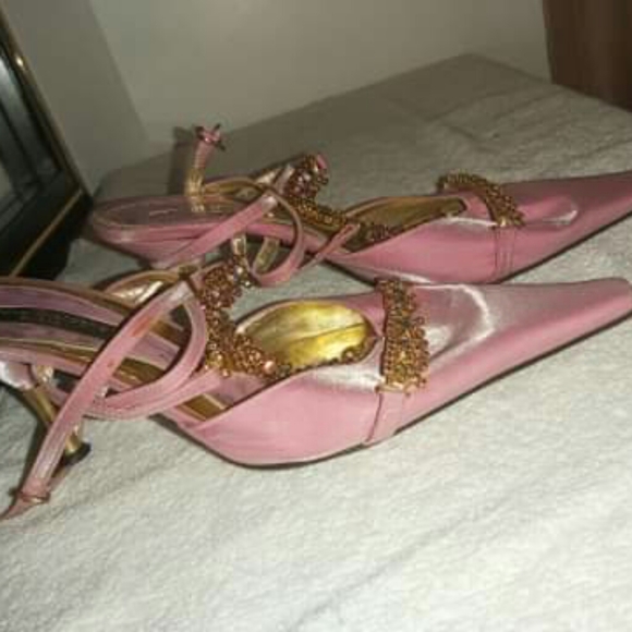 Baby Pink heels. - Picture 2 of 3